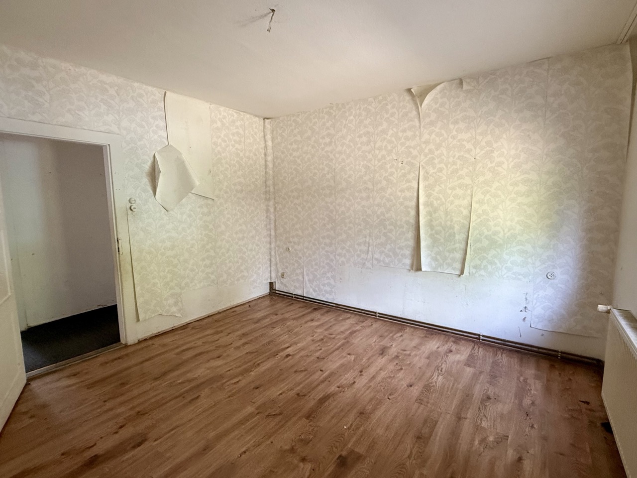 Schlafzimmer 1